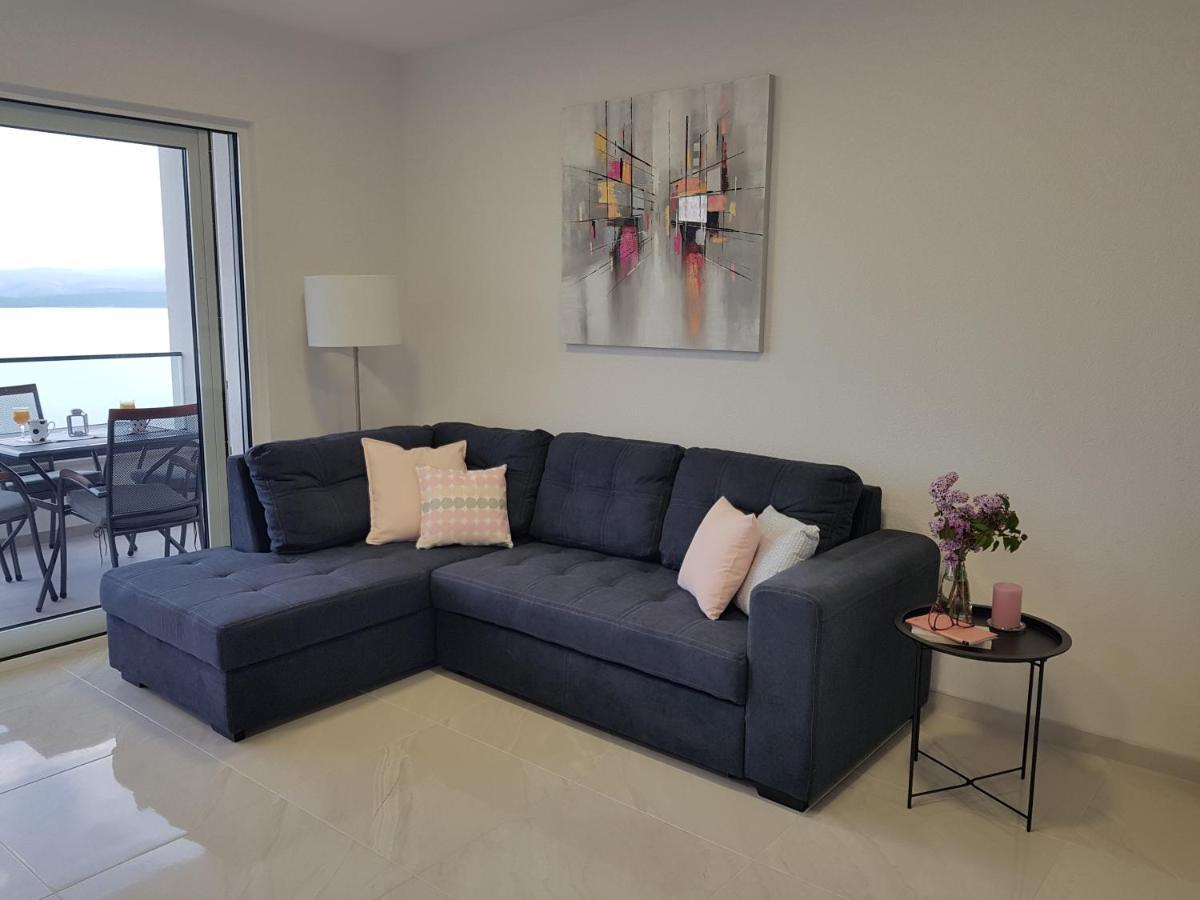 La Vista Apartments ミミツェ エクステリア 写真