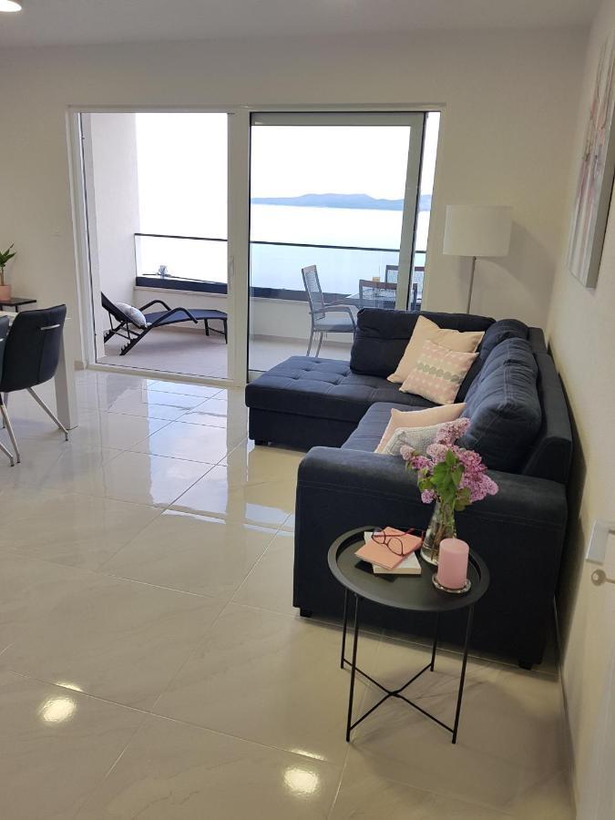 La Vista Apartments ミミツェ エクステリア 写真
