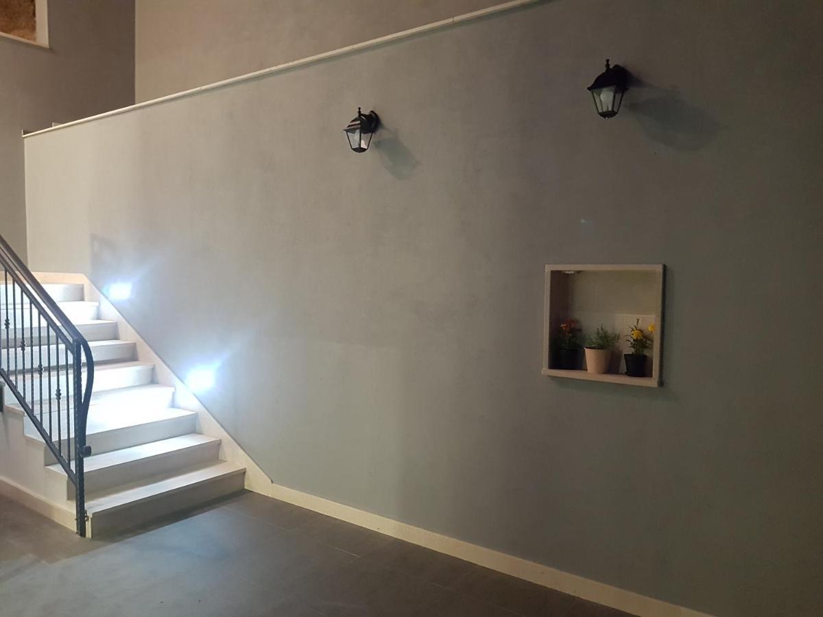 La Vista Apartments ミミツェ エクステリア 写真